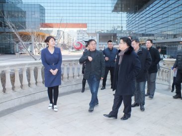  民建遼寧省委主委、省政協(xié)副主席武獻(xiàn)華一行到金谷通正檢測(cè)公司調(diào)研
